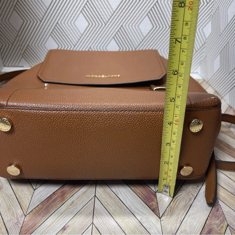 💯AUTHENTIC MICHAEL‎ KORS BACKPACK O20
